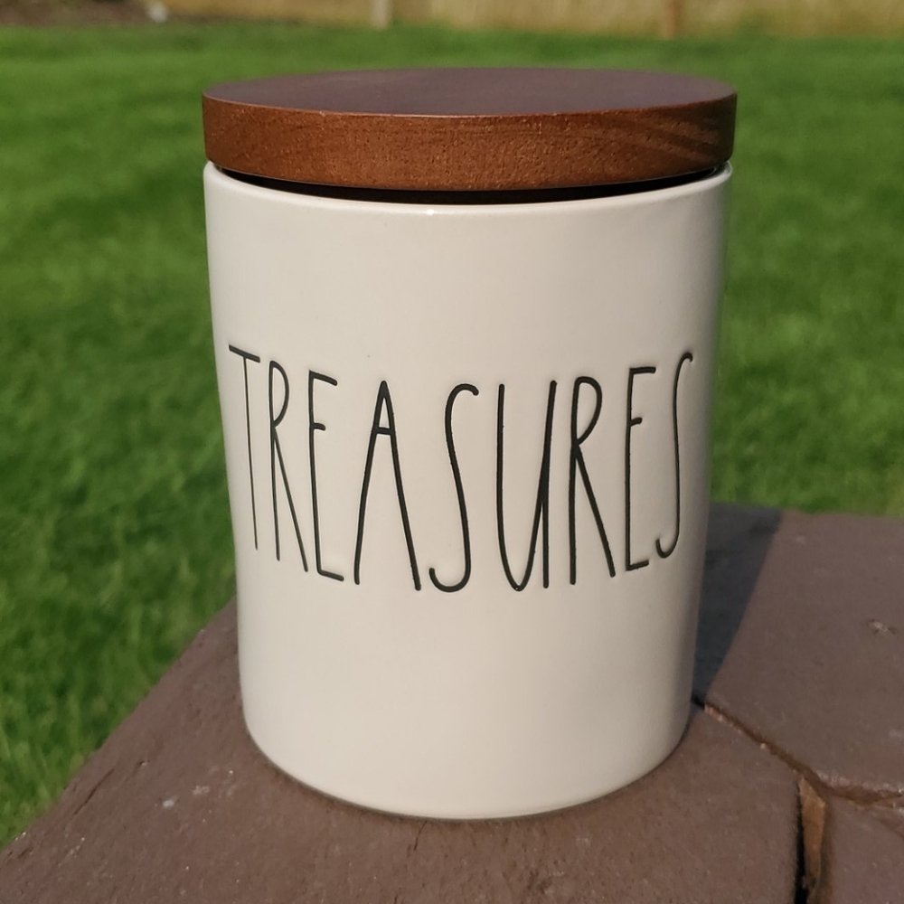 Rae Dunn Ceramic TREASURES container NEW